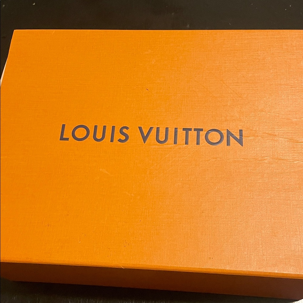 Louis Vuitton Shiny Black Monogram Sneakers - Picture 4 of 4